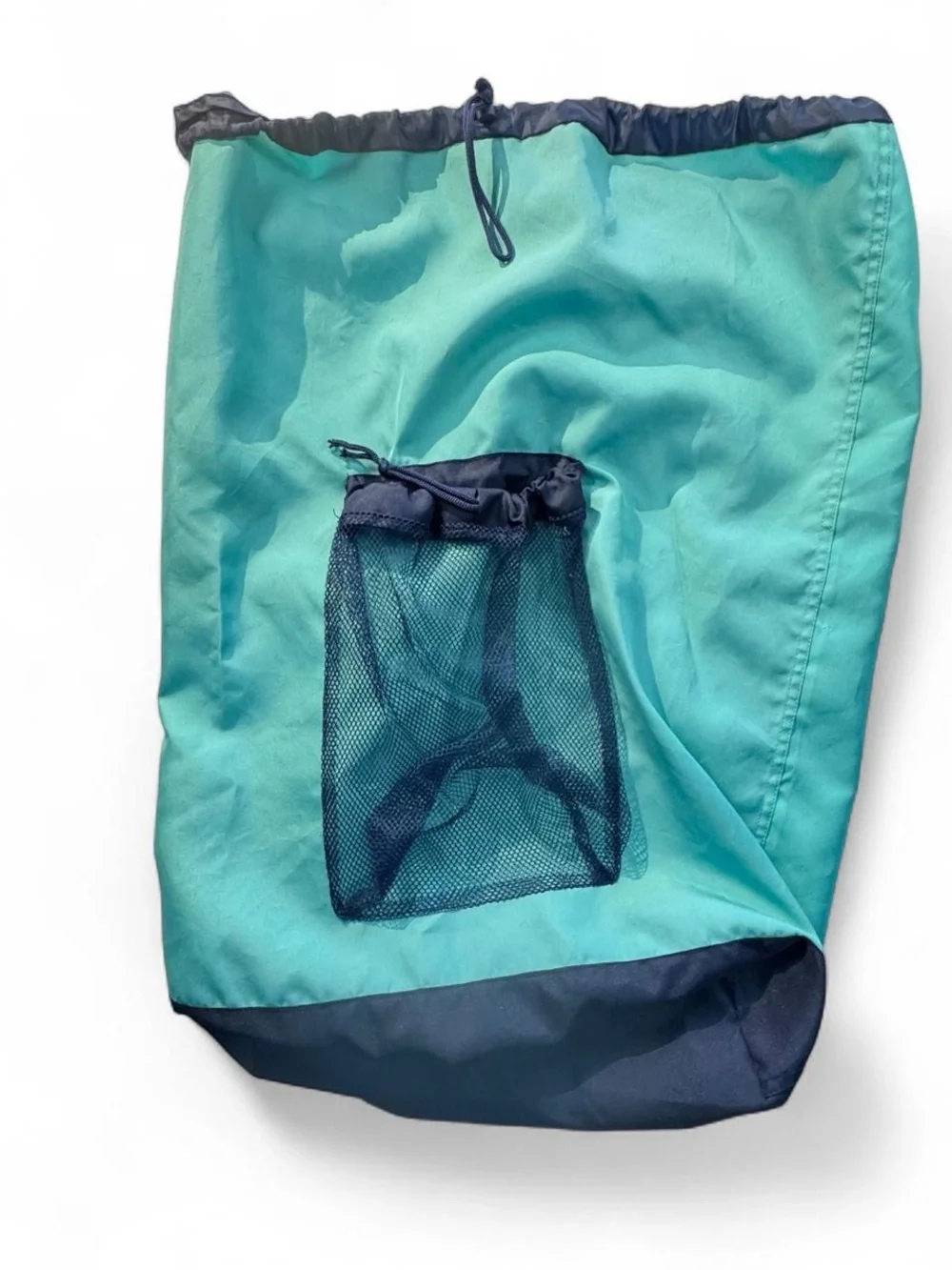 Laundry Backpack Shoulder Straps Durable Nylon Hamper Bag Mesh College Travel